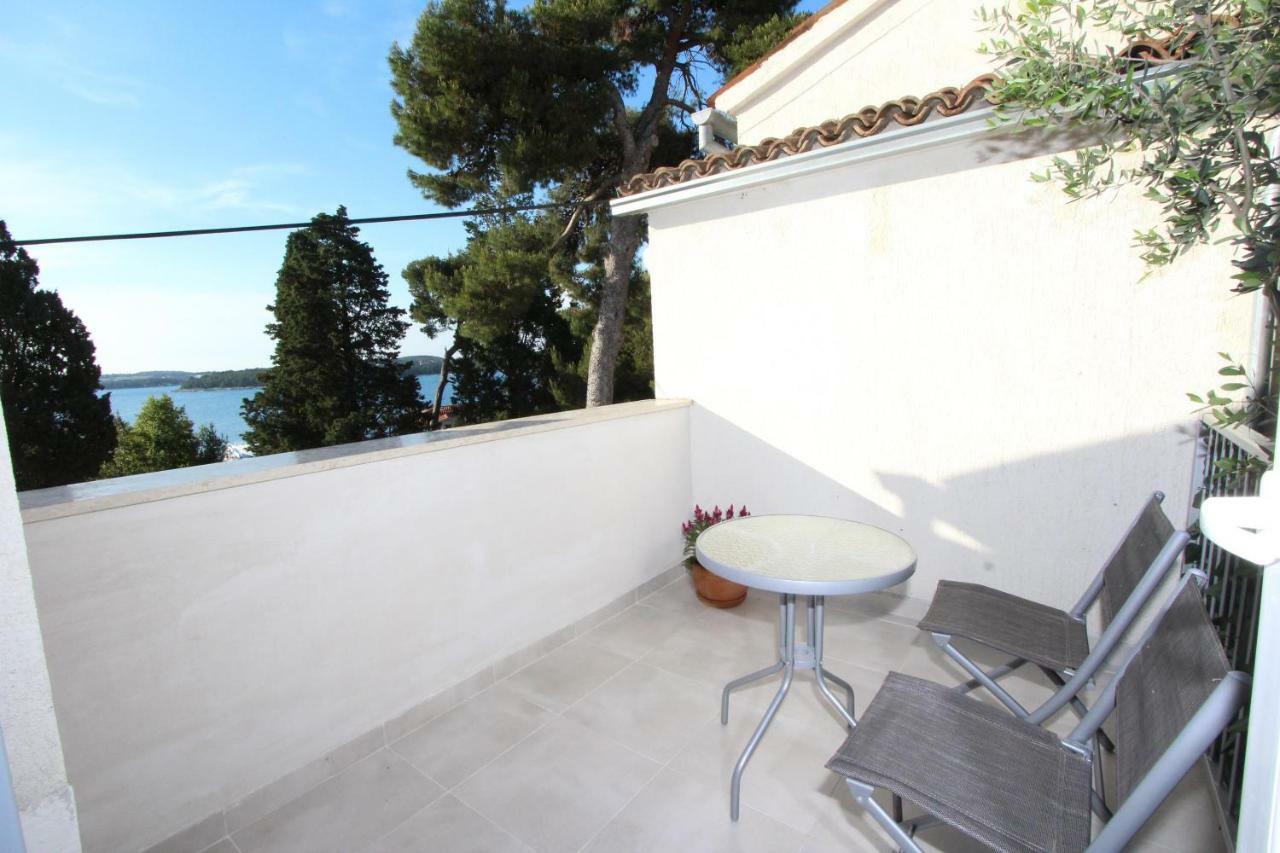 Apartment Marjanovic ロヴィニ エクステリア 写真