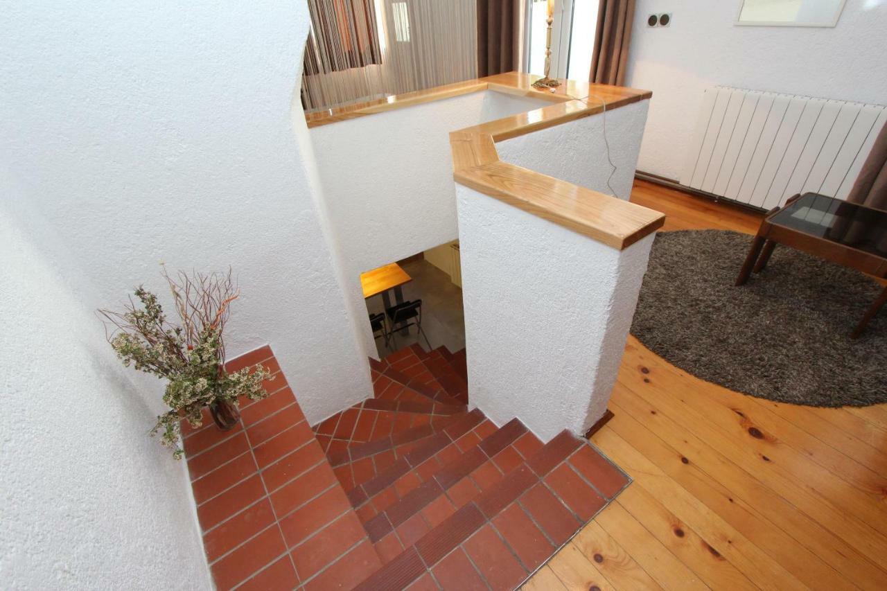 Apartment Marjanovic ロヴィニ エクステリア 写真