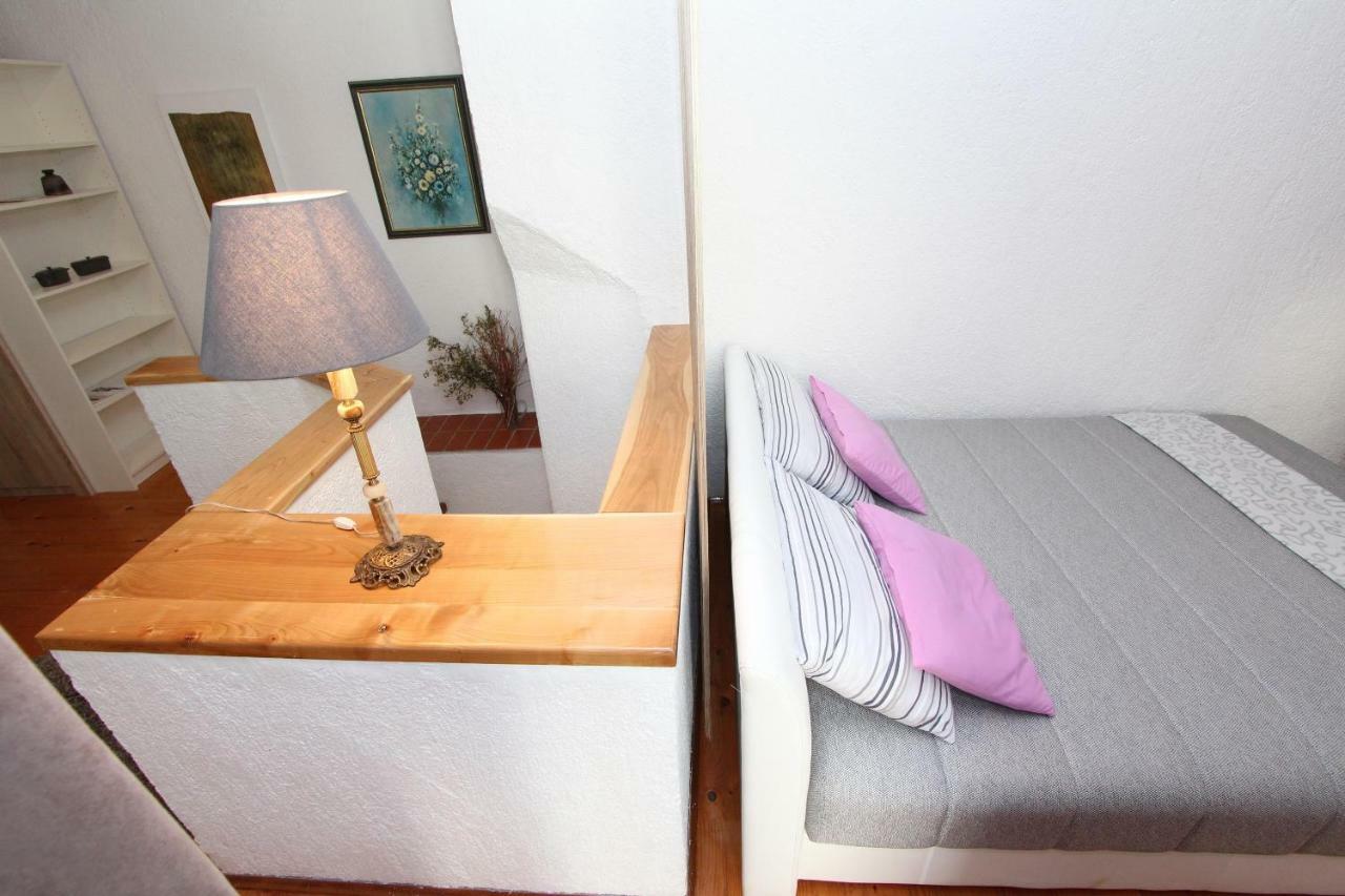 Apartment Marjanovic ロヴィニ エクステリア 写真